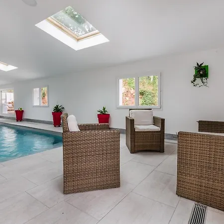 D'hotes Manttu Bed & Breakfast Urrugne