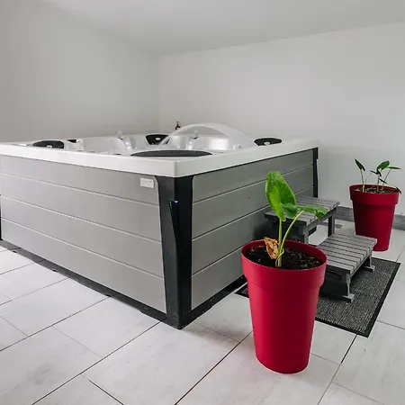 D'hotes Manttu Bed & Breakfast 3*